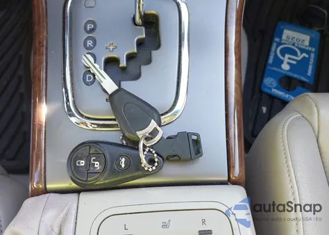 2007 Subaru Legacy 2.5I Limited/2.5I Limited L.l. Bean Edition from USA, damaged, VIN 4S4BP62C677310181